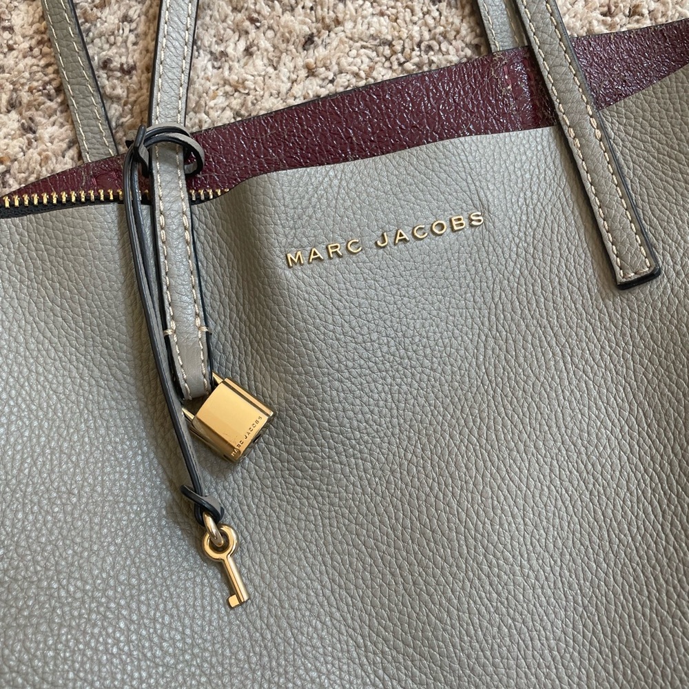 Marc Jacobs Gray Shoulder Tote